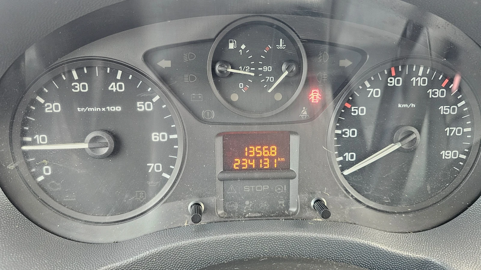 Toyota Proace 2.0HDI--128kc - изображение 6