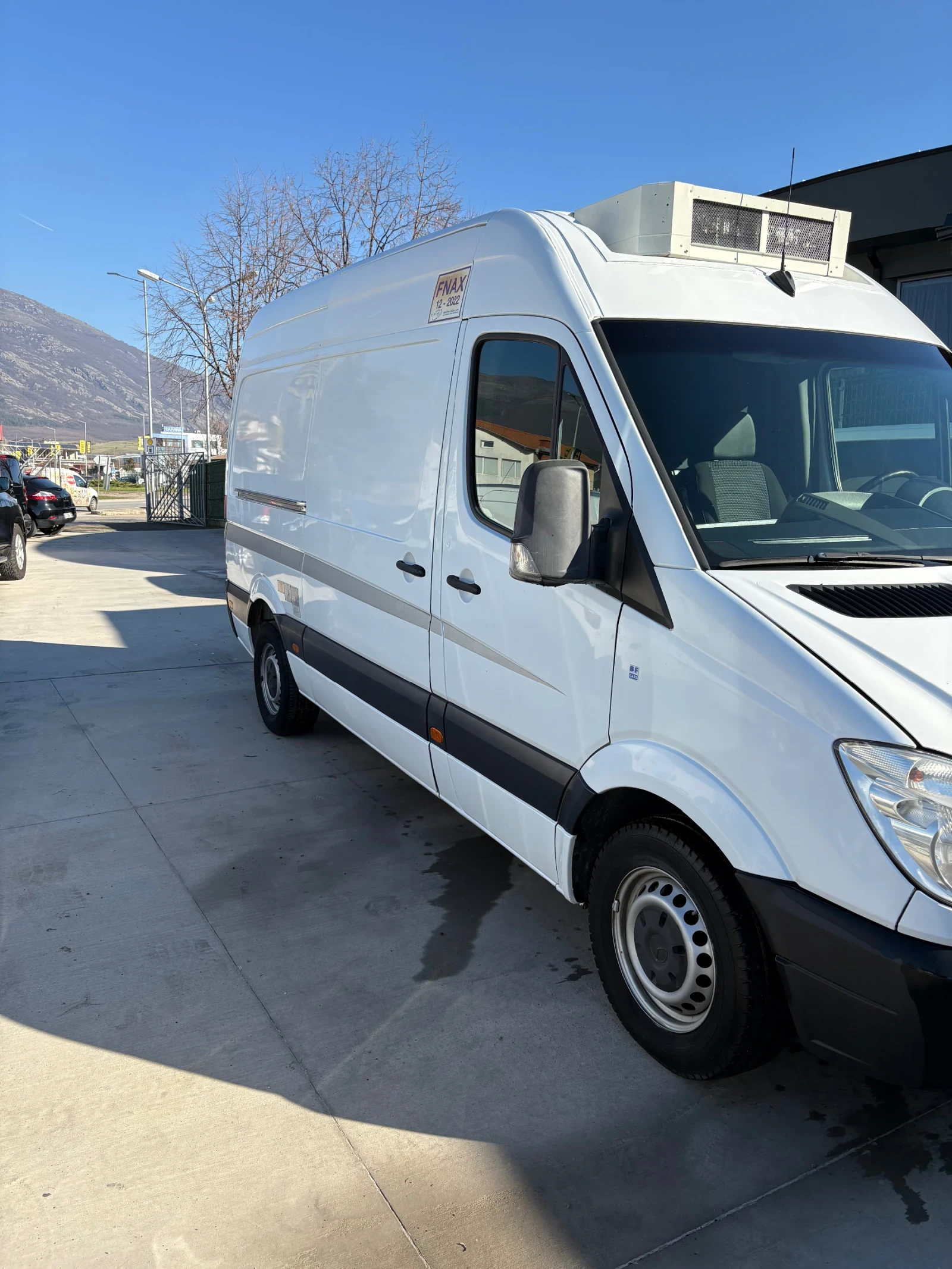 Mercedes-Benz Sprinter 318, снимка 3 - Бусове и автобуси - 53738311
