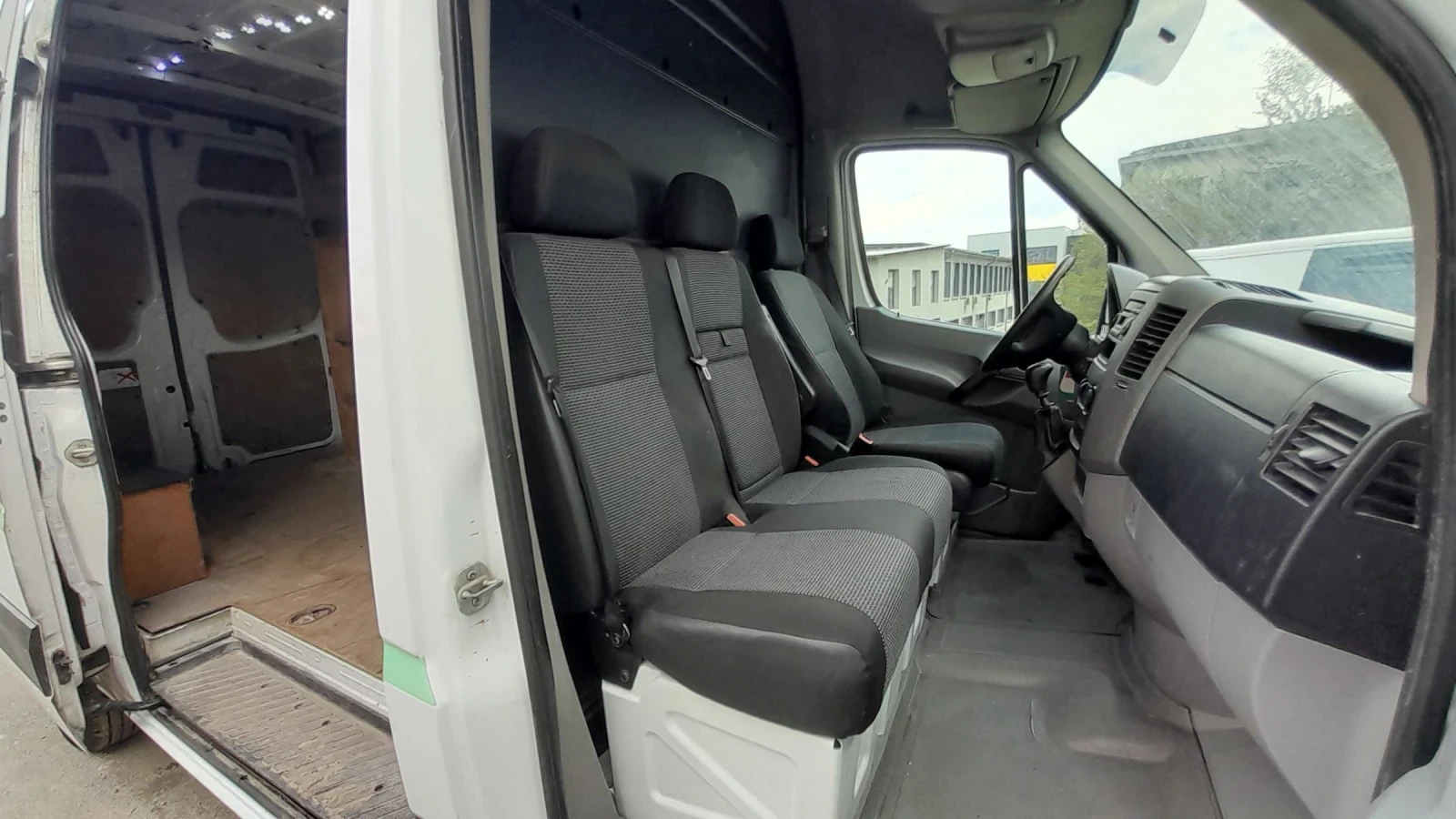 Mercedes-Benz Sprinter 313 CDI 2013 г, снимка 10 - Бусове и автобуси - 54249706