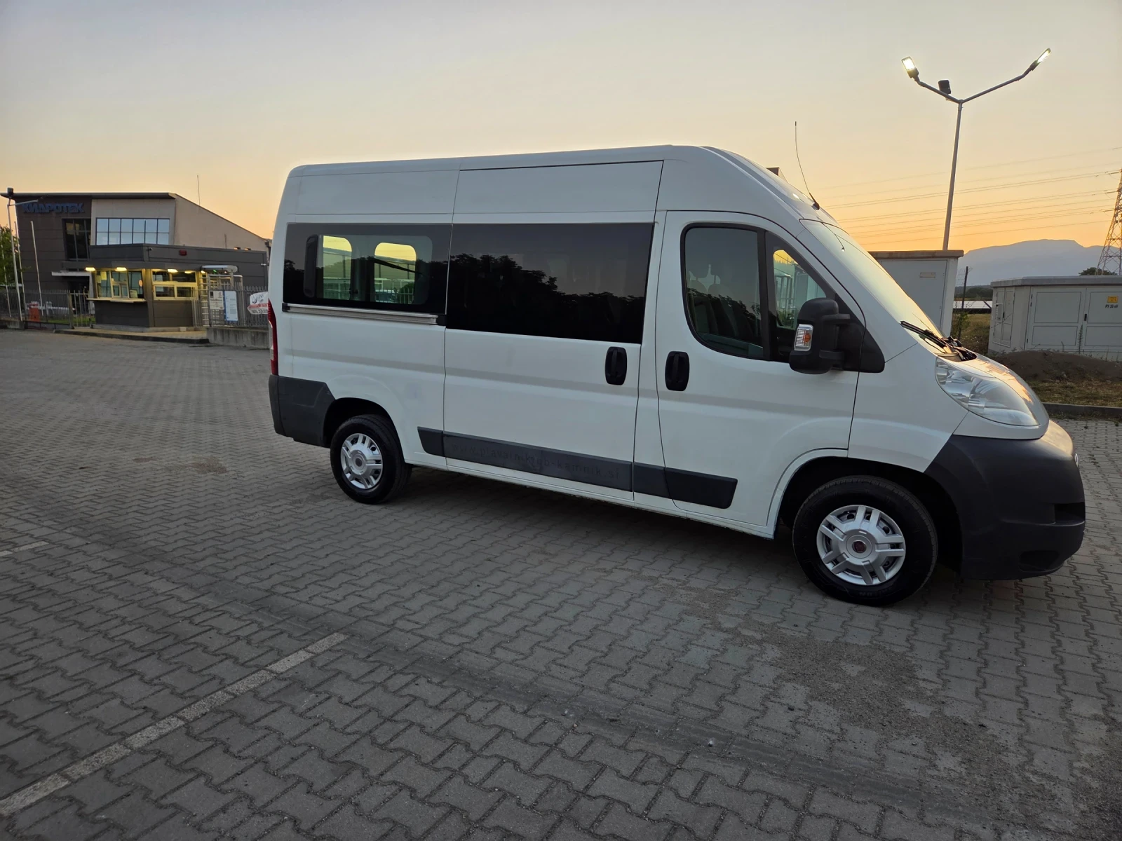 Fiat Ducato 2.3-120к.с 8+ 1 -нов внос, снимка 3 - Бусове и автобуси - 55504554