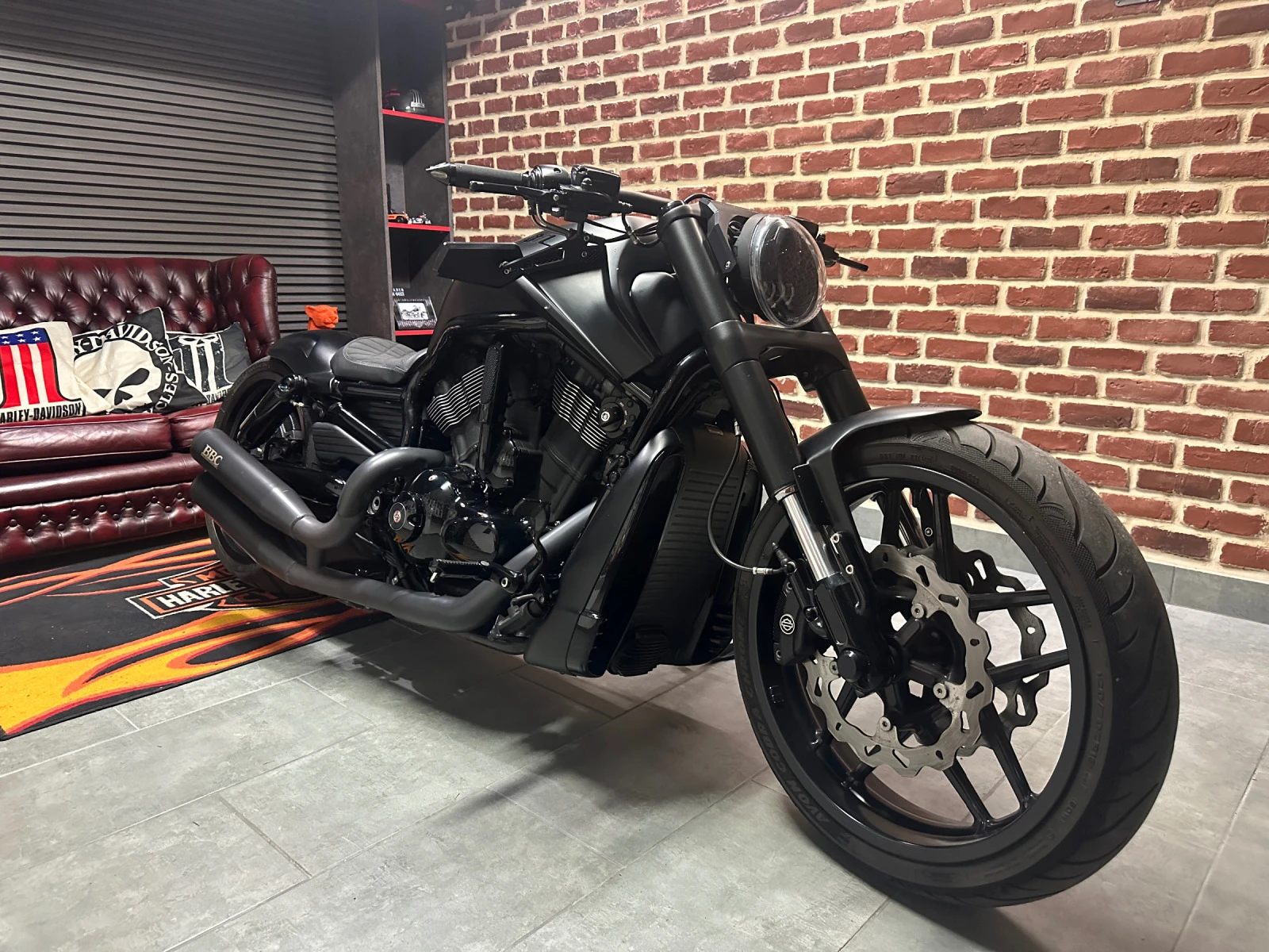 Harley-Davidson V-Rod Night rod special BAD BOY CUSTOM - изображение 4