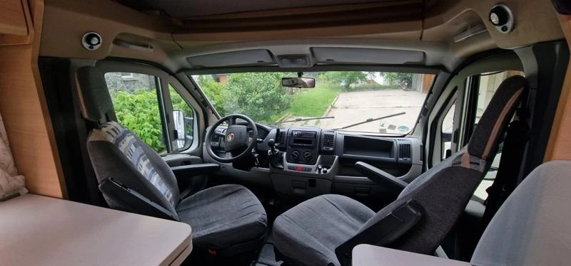 Кемпер Weinsberg Imperiale Шаси Fiat Ducato 2.2 Diesel, снимка 12 - Каравани и кемпери - 49043741