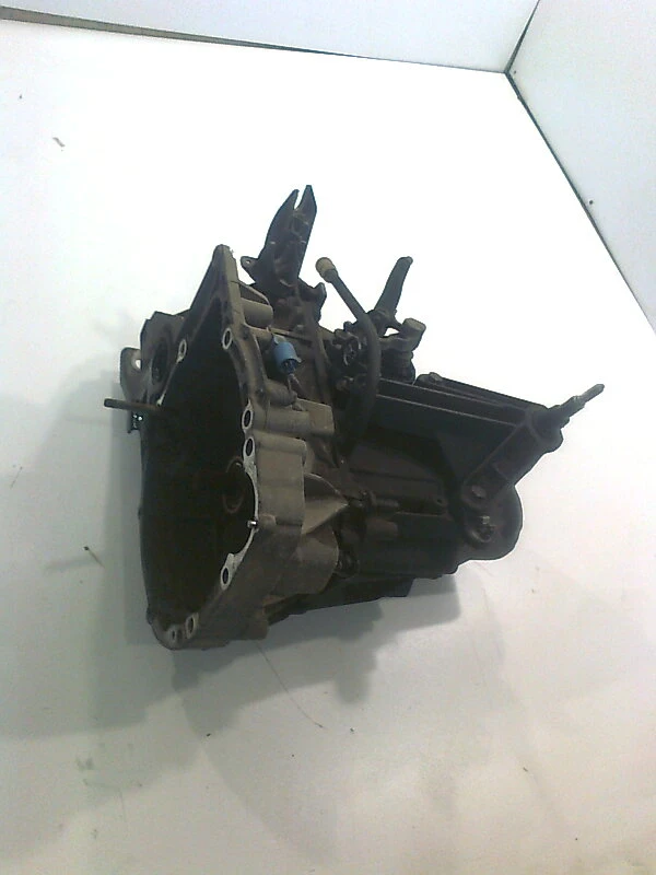 скоростна кутия за Рено Клио 1,2 16v