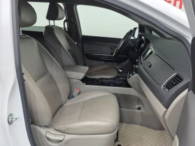 Kia Carnival 2.2 Automatic, снимка 8