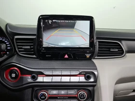 Hyundai Veloster  1.6 Turbo Sport Core, снимка 16