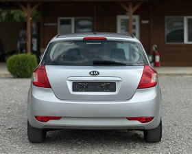 Kia Ceed 1.6CRDi 90к.с * Климатик* * Face-Lift* , снимка 5