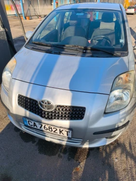 Toyota Yaris 1.3 16v VVT-i LUNA, снимка 1