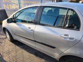 Toyota Yaris 1.3 16v VVT-i LUNA, снимка 6