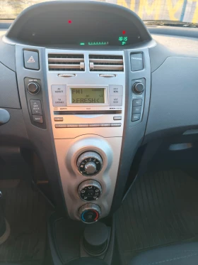 Toyota Yaris 1.3 16v VVT-i LUNA, снимка 14