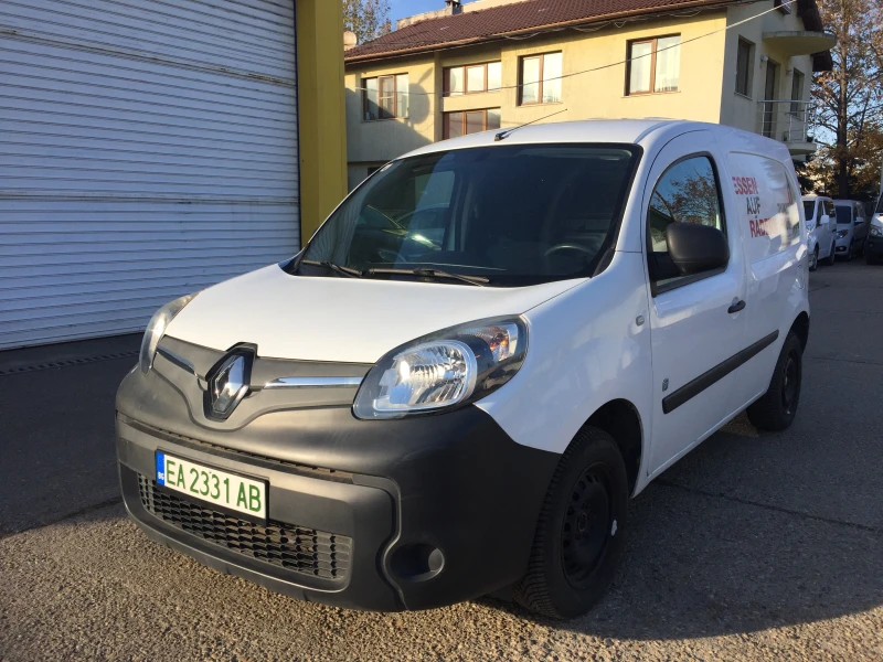 Renault Kangoo, снимка 1 - Автомобили и джипове - 48123560