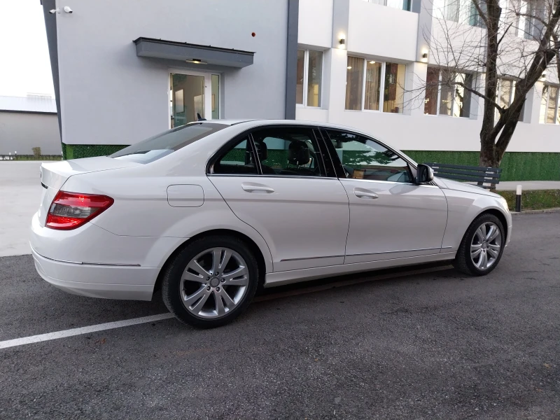 Mercedes-Benz C 220 NAVI/KOJA/6ск./ОМ-646, снимка 5 - Автомобили и джипове - 48604131