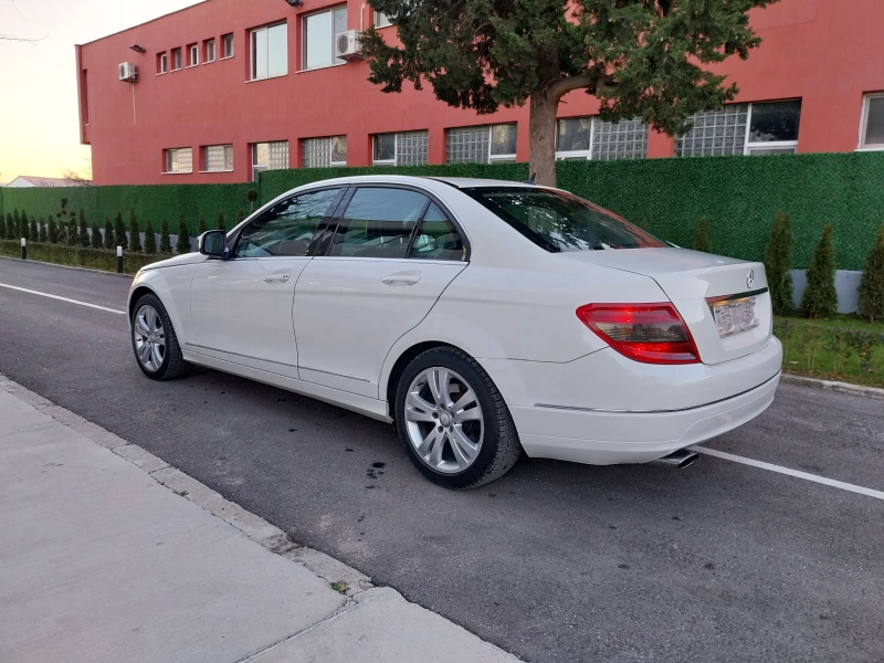 Mercedes-Benz C 220 NAVI/KOJA/6ск./ОМ-646, снимка 3 - Автомобили и джипове - 48604131