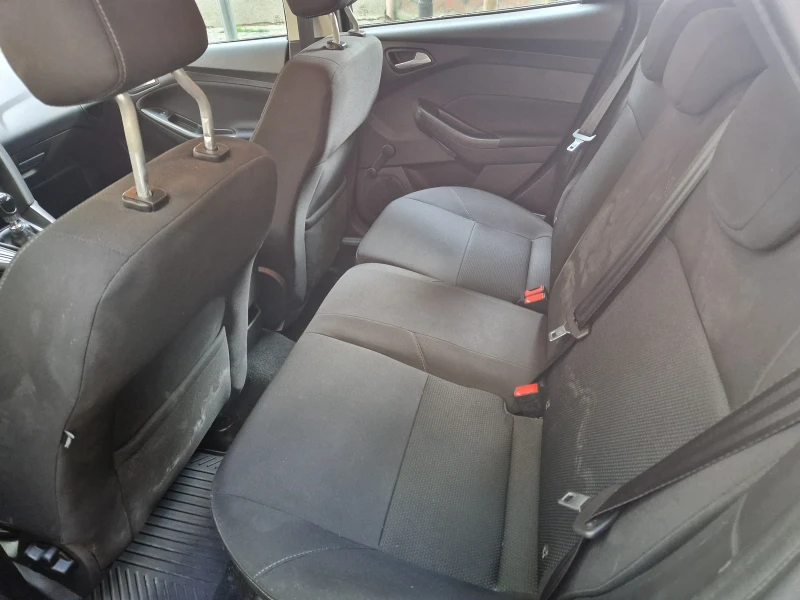 Ford Focus 1.5 TDCi EcoBlue, снимка 8 - Автомобили и джипове - 51151504