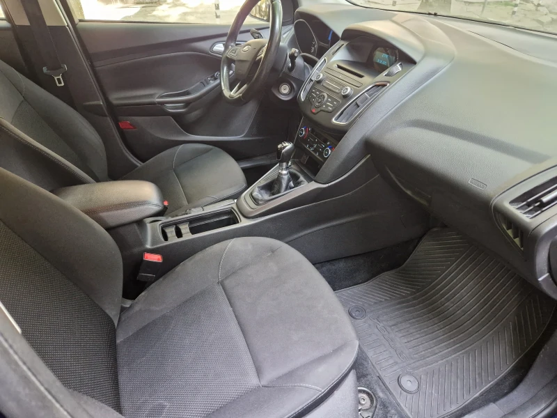 Ford Focus 1.5 TDCi EcoBlue, снимка 7 - Автомобили и джипове - 51151504