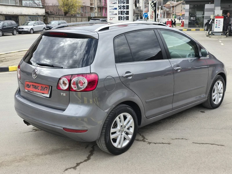 VW Golf Plus Газ-Бензин, снимка 8 - Автомобили и джипове - 49509165