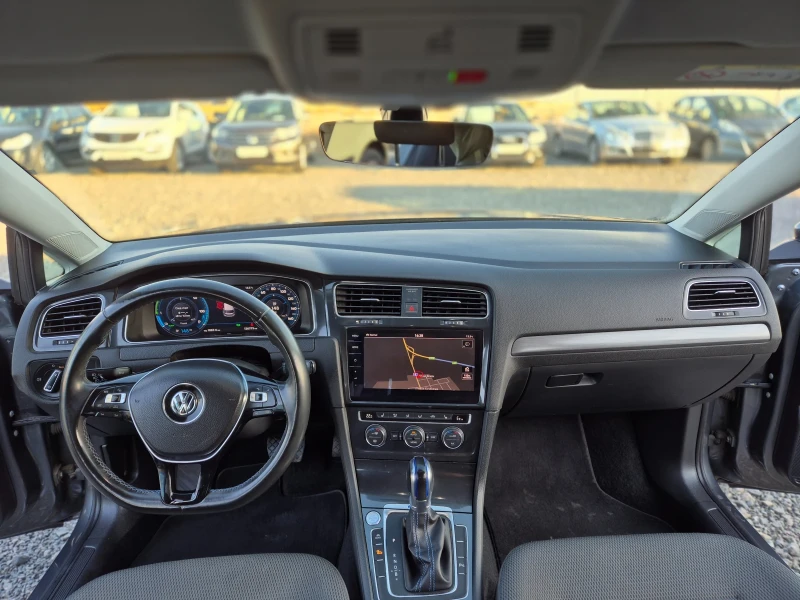 VW Golf e-Golf, снимка 11 - Автомобили и джипове - 49732952