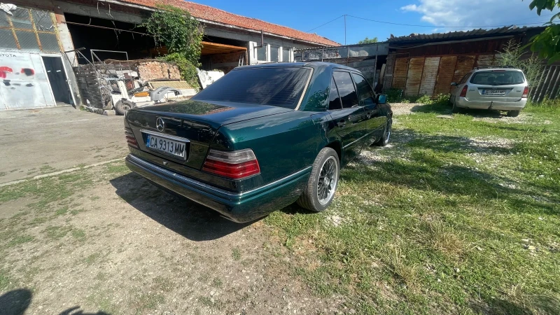 Mercedes-Benz E 300 OM 606, снимка 3 - Автомобили и джипове - 50926495