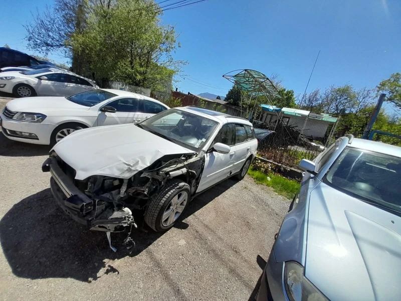 Subaru Outback, снимка 3 - Автомобили и джипове - 52240685