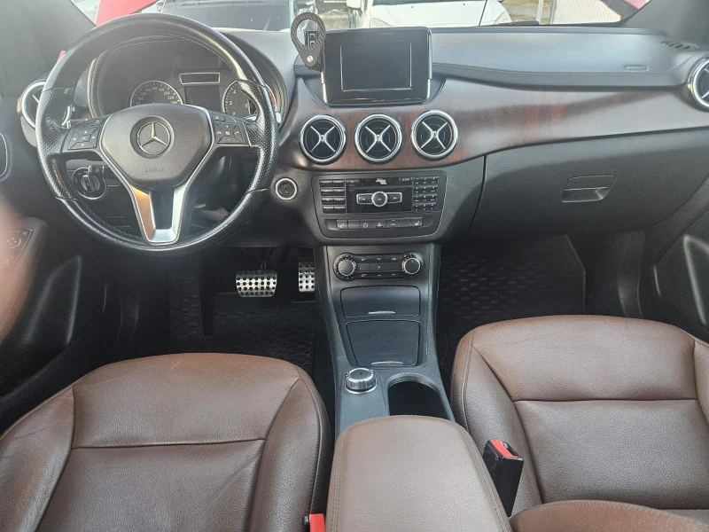 Mercedes-Benz B 200, снимка 14 - Автомобили и джипове - 52264383