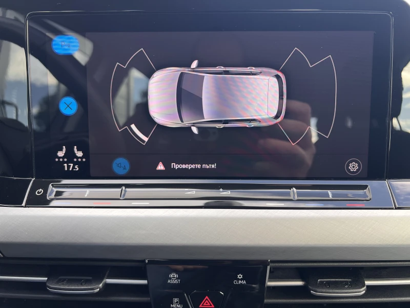 VW Golf Life/1.5e-TSI/150k.c./6MT/Гаранция, снимка 15 - Автомобили и джипове - 52294375