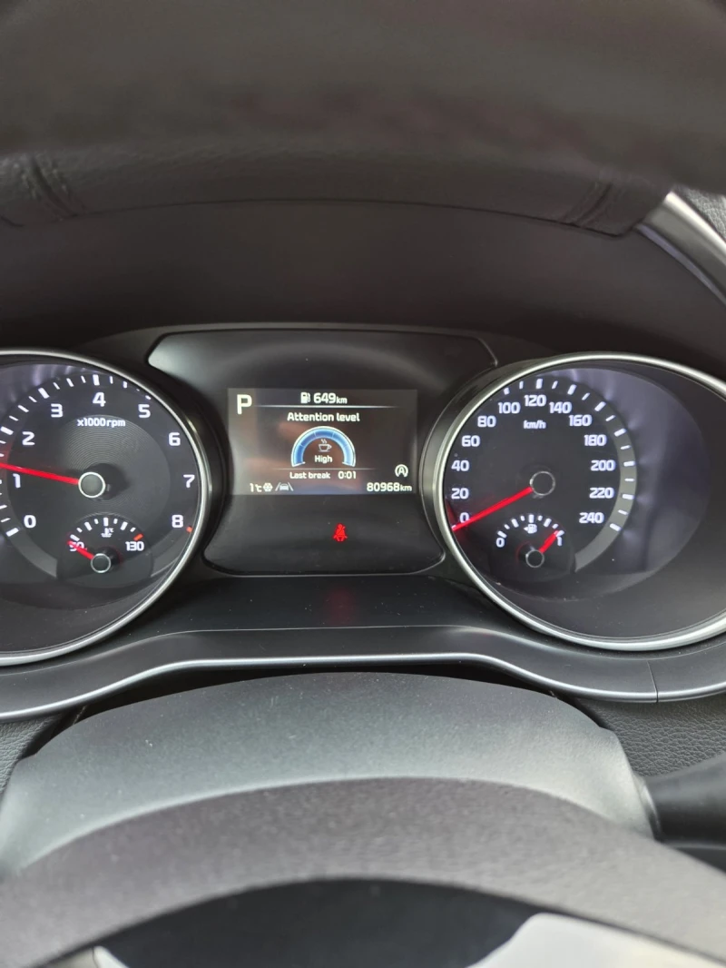 Kia Ceed 1.5 T-gdi Гаранция, снимка 7 - Автомобили и джипове - 53161949