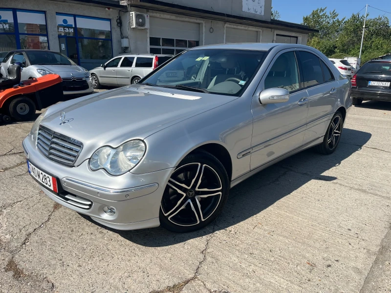 Mercedes-Benz 220 - 5800 лв. - 89118695 1