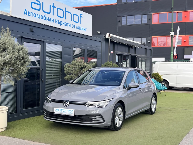 VW Golf Life/1.5e-TSI/150k.c./6MT/Гаранция - 38500 лв. / 19684.74 € - 42081549 1