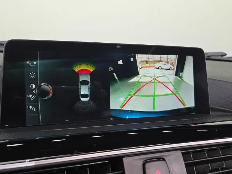 BMW 320 d, снимка 15 - Автомобили и джипове - 54592497