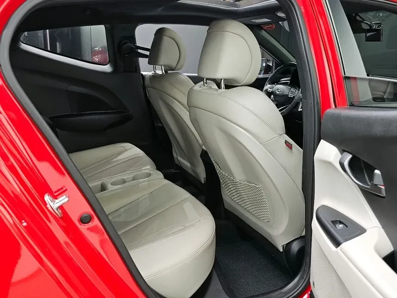 Hyundai Veloster  1.6 Turbo Sport Core | Mobile.bg � ����������� 12