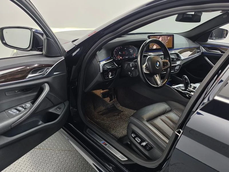 BMW 520 520i M Sport| 190�.�. | Mobile.bg � ����������� 10