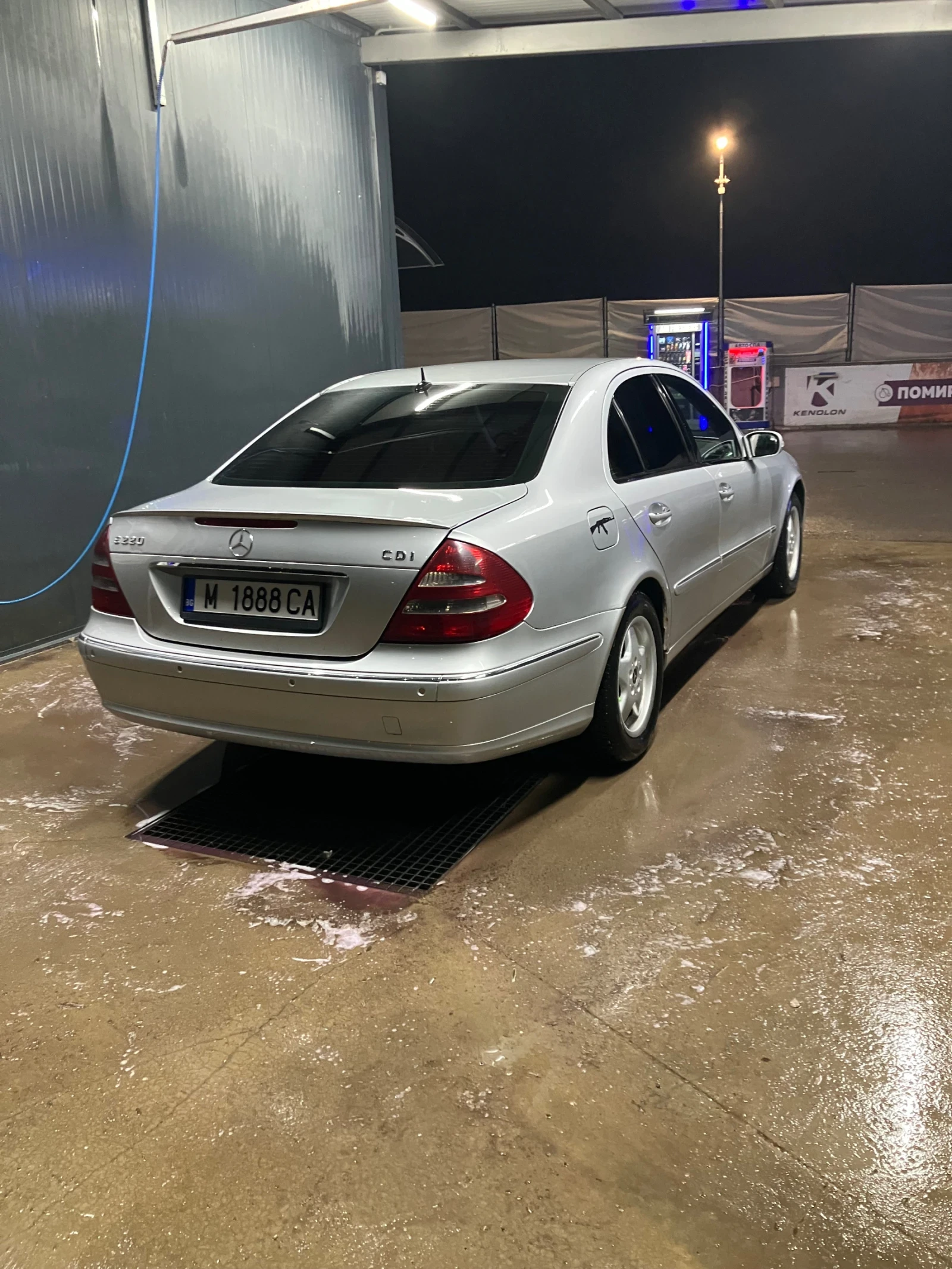 Mercedes-Benz E 220 Mercedes W211 2.2 CDI, снимка 1