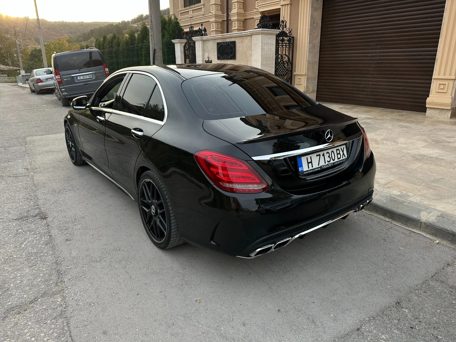 Mercedes-Benz C 43 AMG Burmester* Panorama* KEYLESS-GO - изображение 4