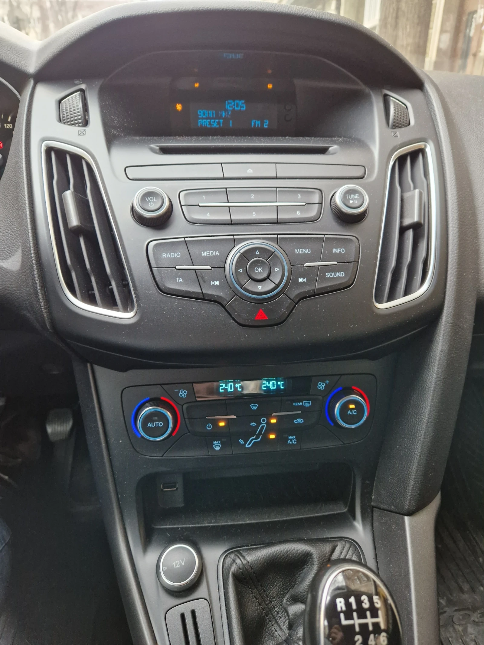 Ford Focus 1.5 TDCi - изображение 10