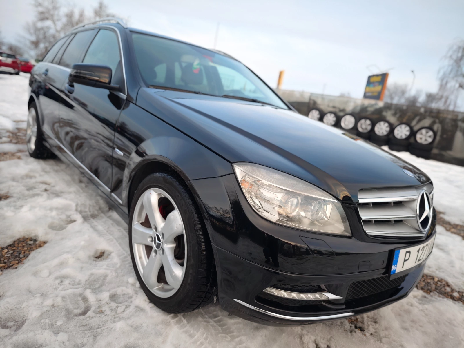 Mercedes-Benz C 350 4MATIC/AVANGARDE/NAV/DVD/КОЖА/ОБСЛУЖЕН/ВС.ПЛАТЕНО - изображение 7