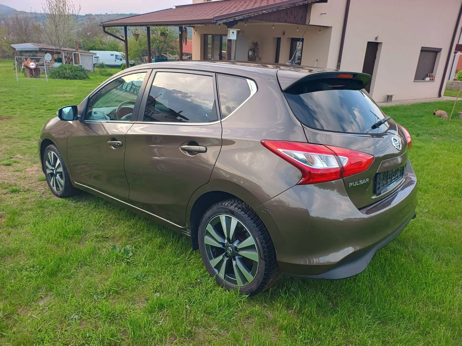 Nissan Pulsar 1.2-116кс, Автоматик, Euro 6 - изображение 2