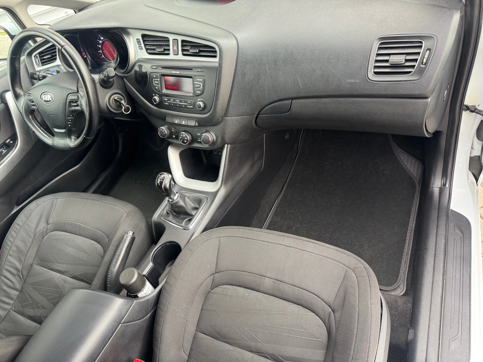 Kia Ceed 1, 4i GPL, 100ps, 6ck., usb, aux, клима, борд, мул - изображение 8