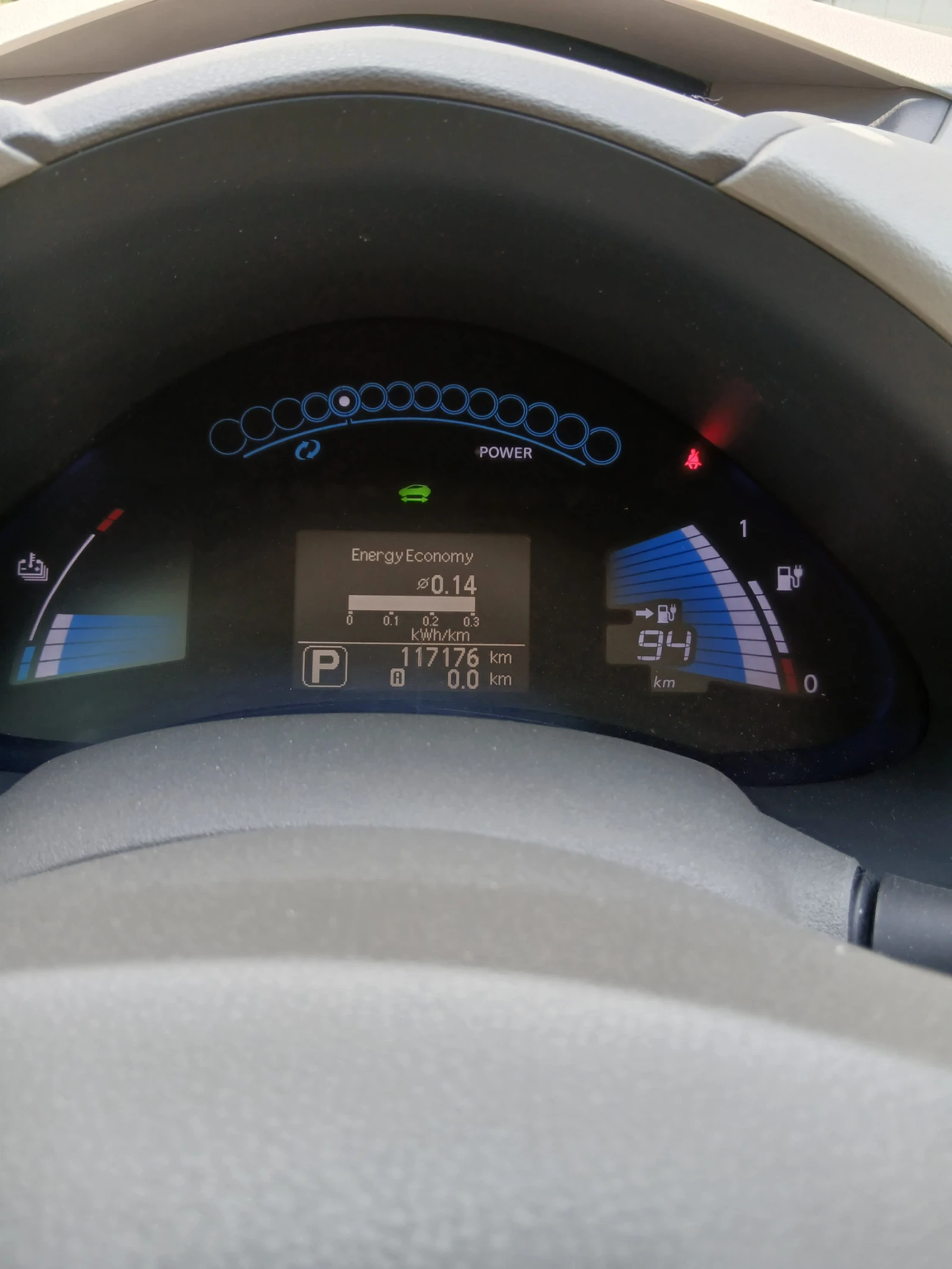 Nissan Leaf   - изображение 8