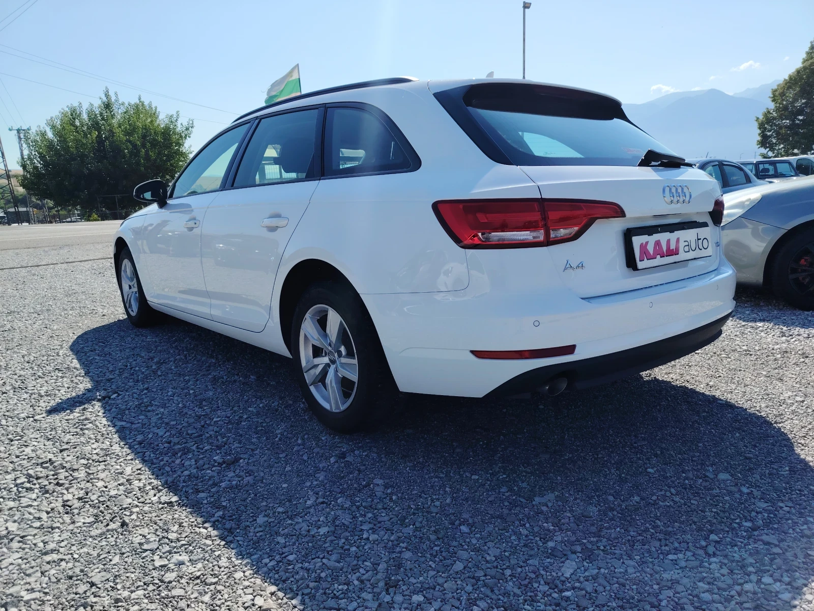 Audi A4 ОБСЛУЖЕН - изображение 3