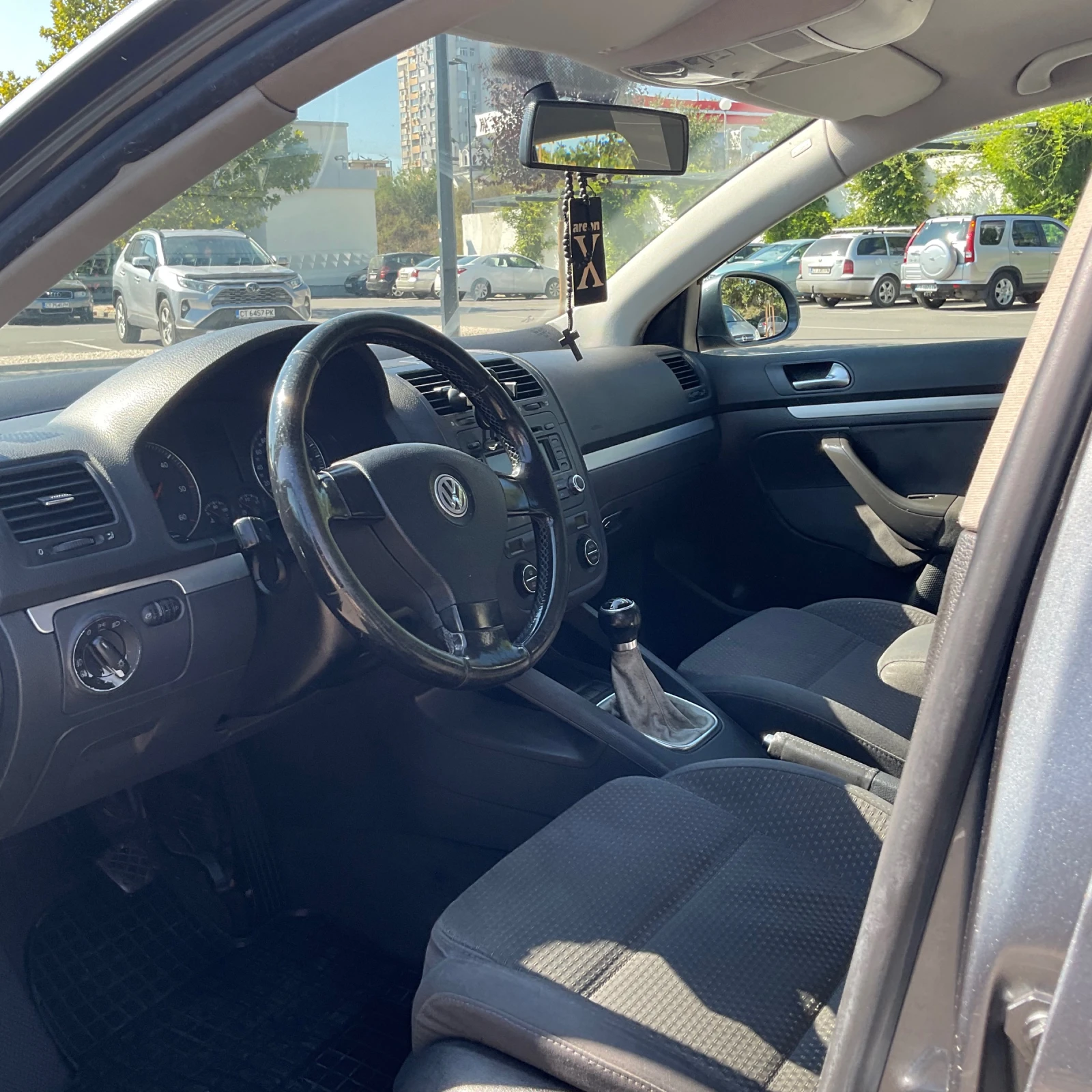 VW Jetta  - изображение 7