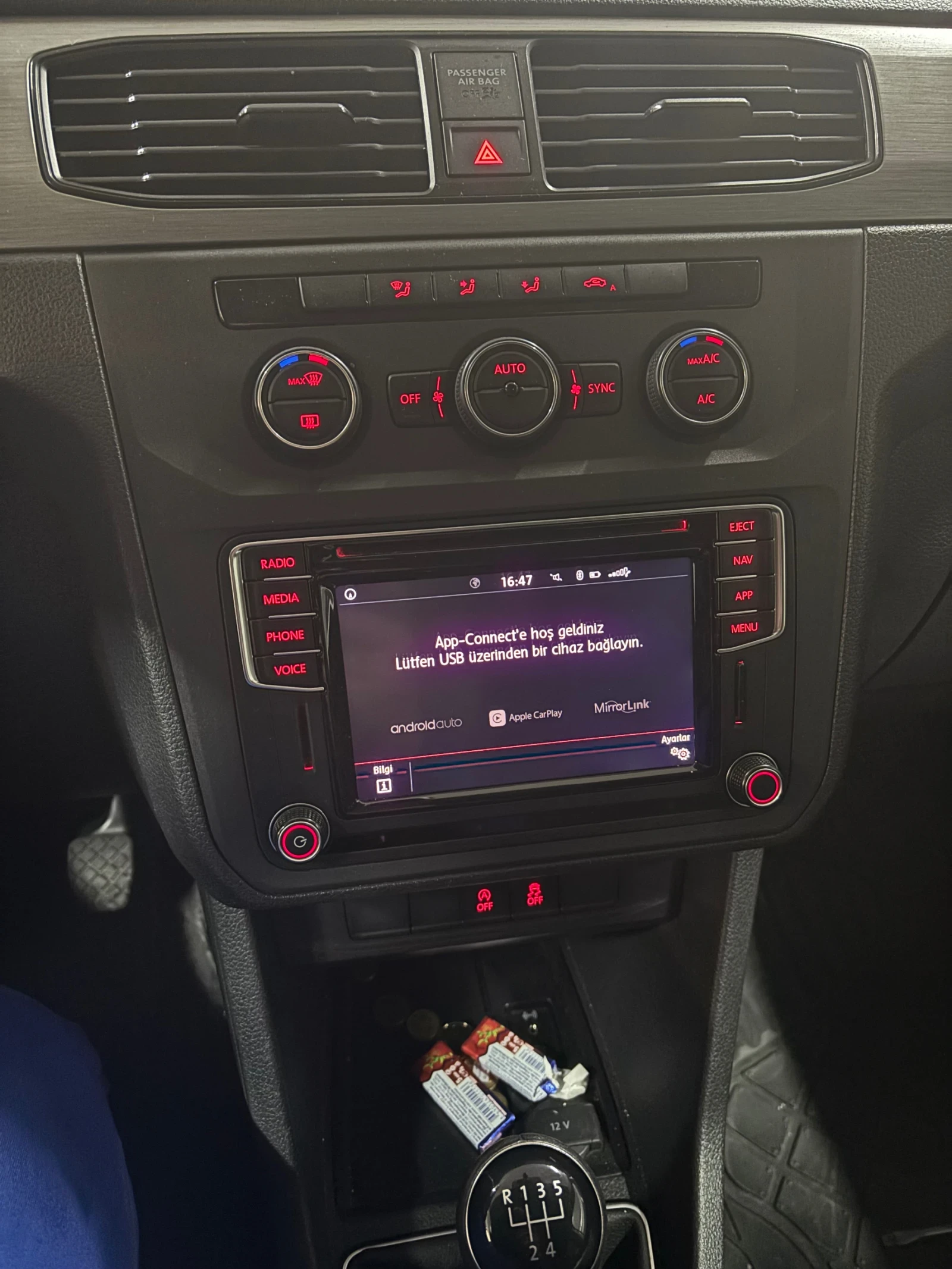 VW Caddy  - изображение 7
