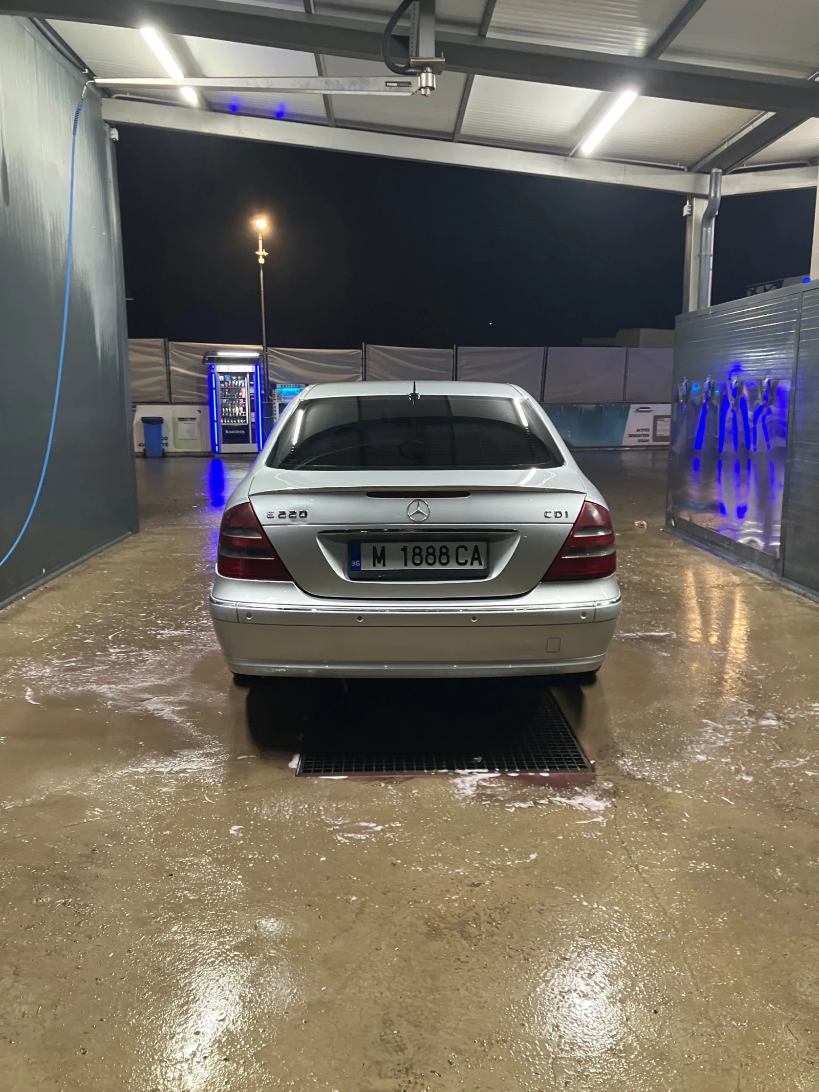 Mercedes-Benz E 220 Mercedes W211 2.2 CDI - изображение 9