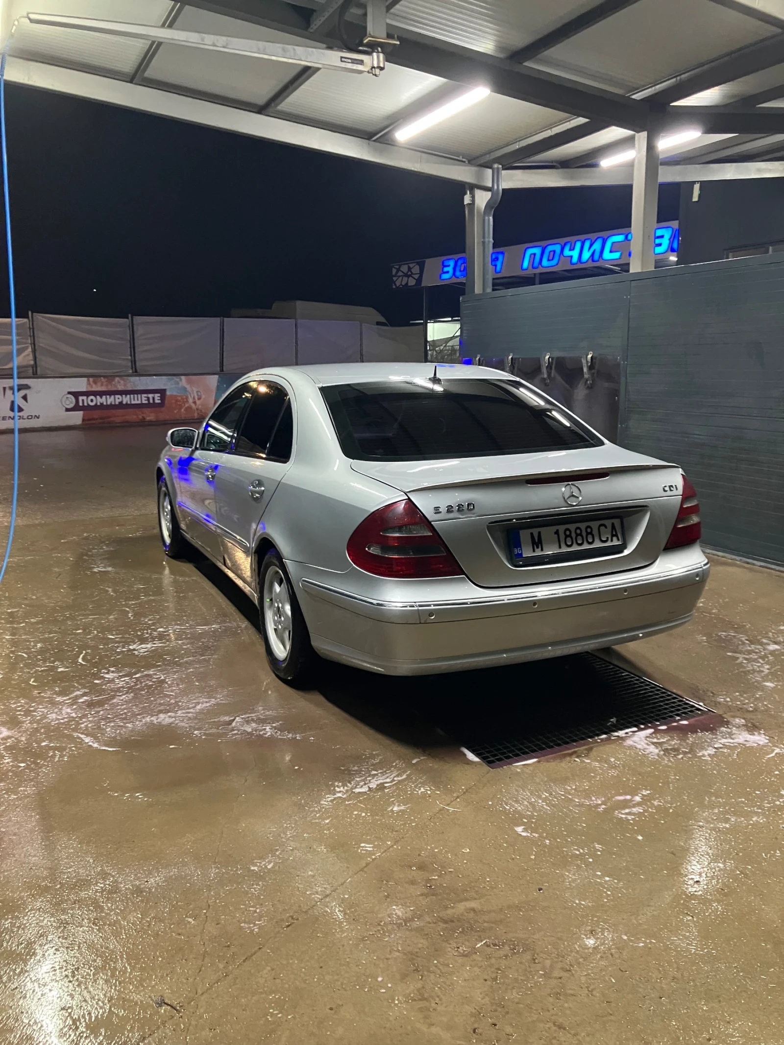 Mercedes-Benz E 220 Mercedes W211 2.2 CDI - изображение 8