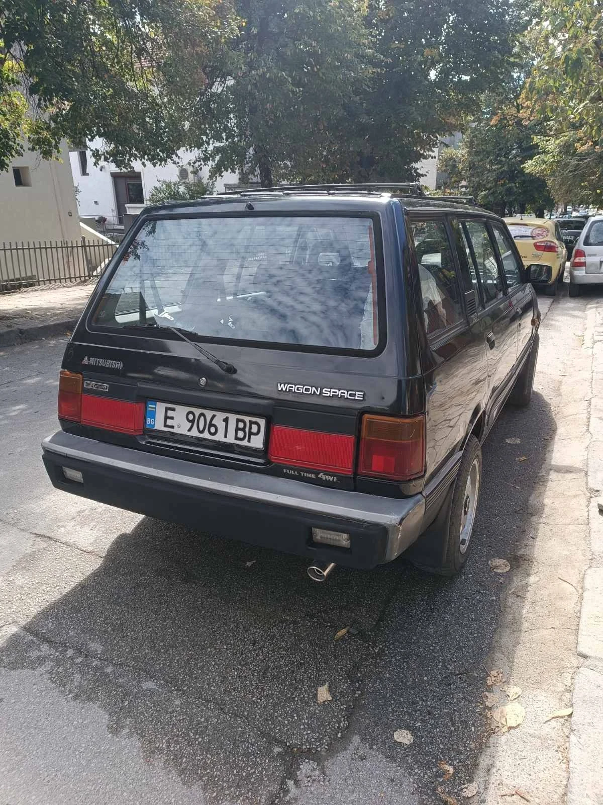 Mitsubishi Space wagon 4 Х 4 - изображение 4