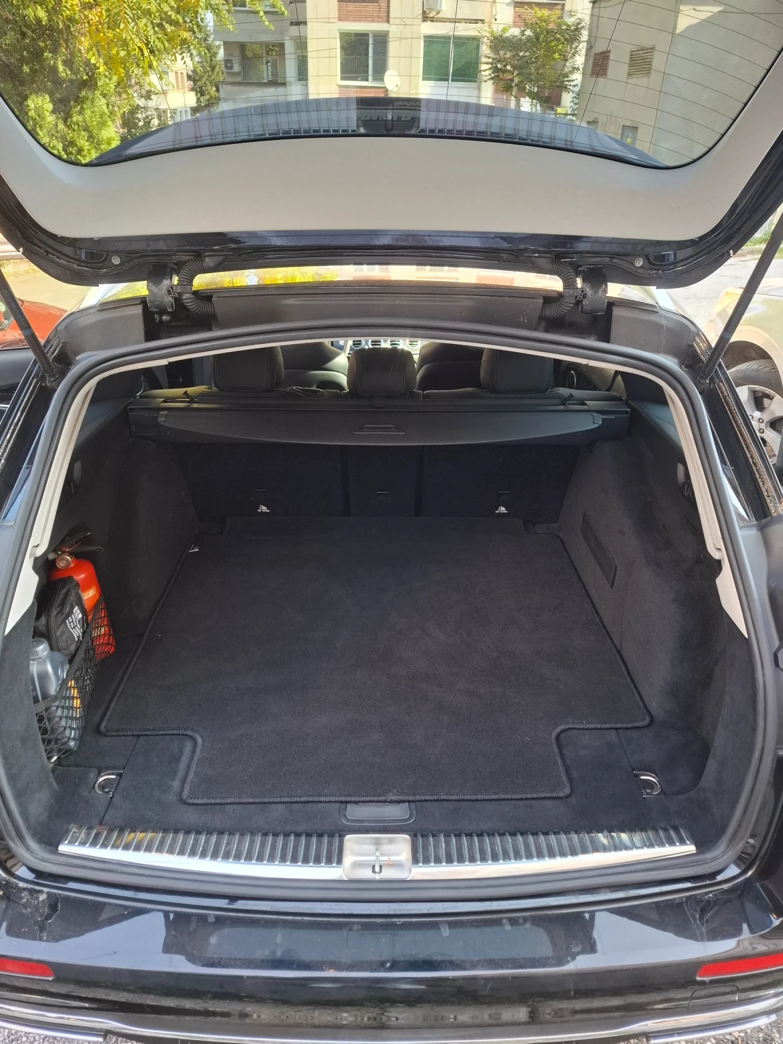 Mercedes-Benz E 220 E 220 d Estate Avantgarde  - изображение 9