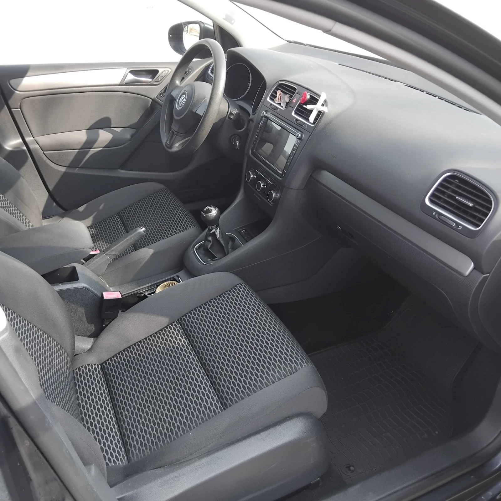 VW Golf WV GOLF 6 1.6 TDI 2009г, снимка 6 - Автомобили и джипове - 53733103