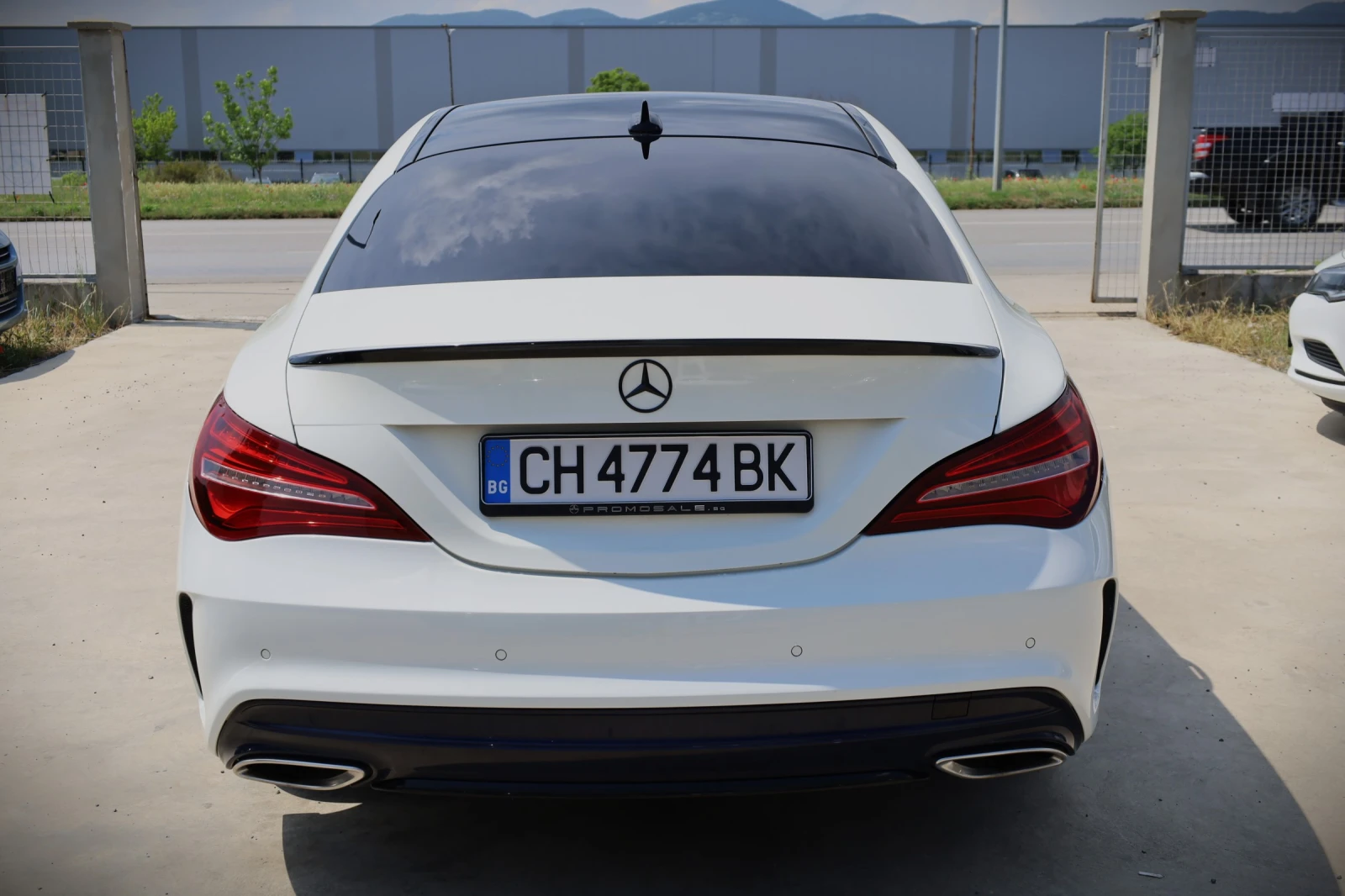 Mercedes-Benz CLA 220 2.1 D, снимка 4 - Автомобили и джипове - 54818768