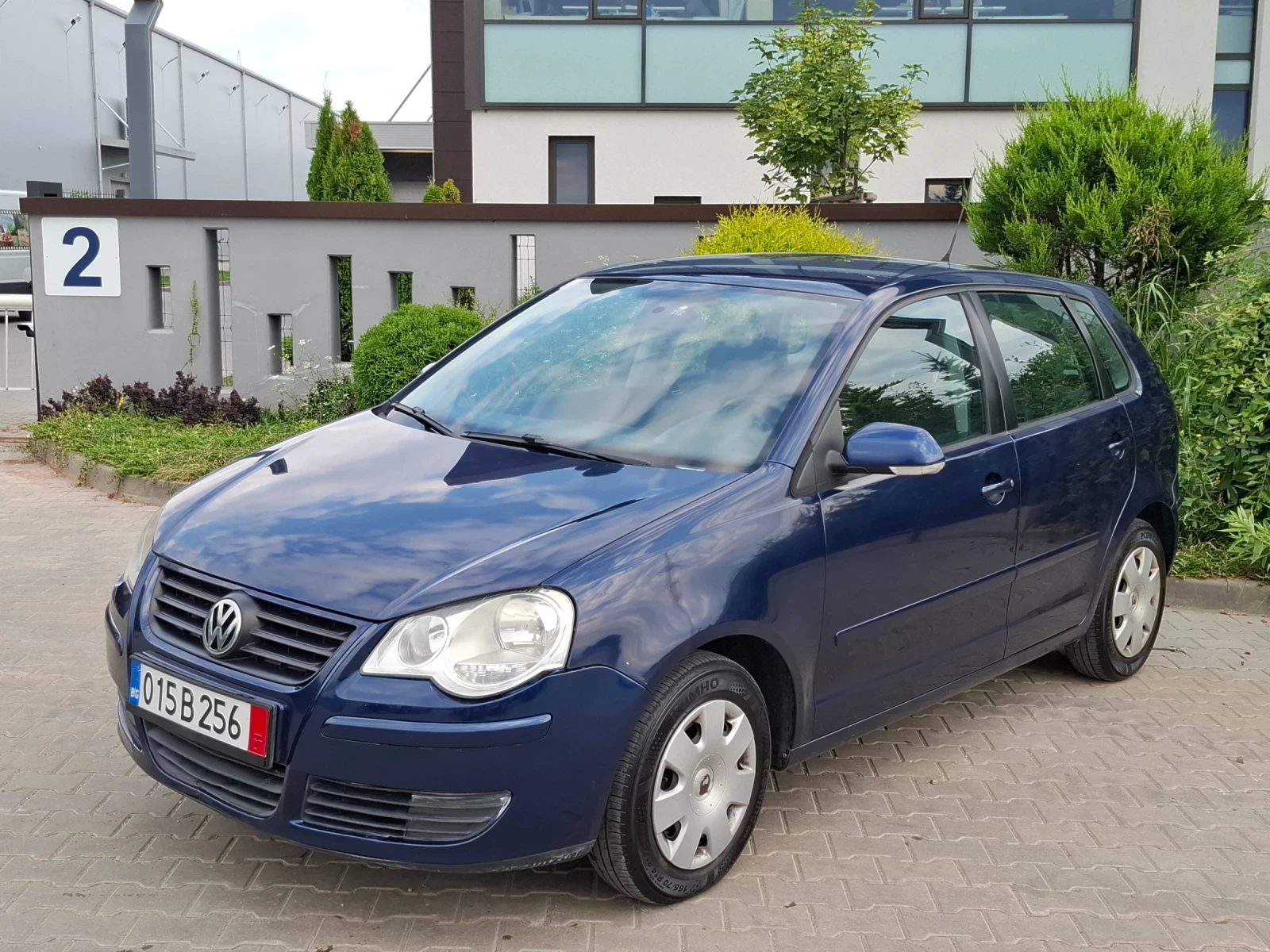 VW Polo 1.2i* (70кс)* FACELIFT* * НОВ ВНОС* * , снимка 4 - Автомобили и джипове - 55224983