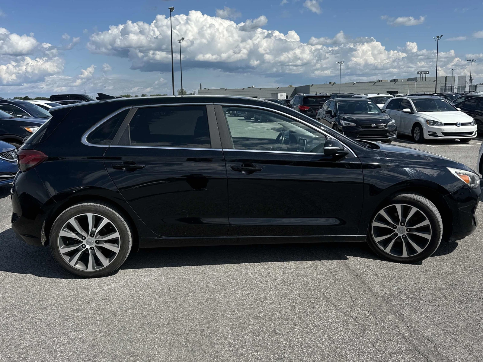 Hyundai Elantra, снимка 3 - Автомобили и джипове - 55703551