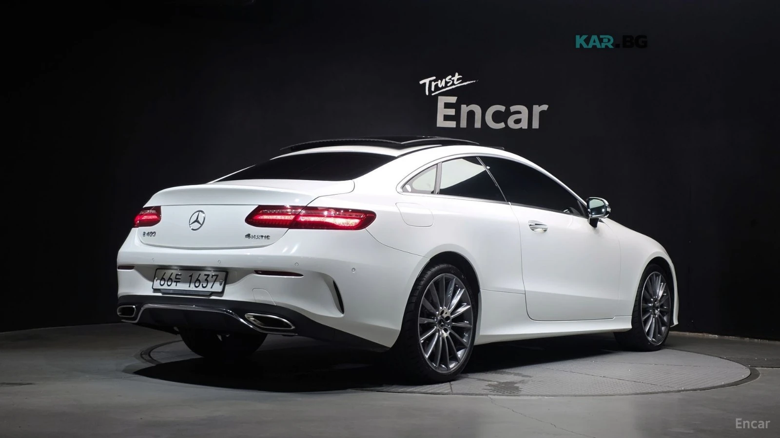 Mercedes-Benz E 400 4MATIC* DISTRONIC* 360* ПОДГРЕВ* ОБДУХВАНЕ* ХЕДЪП*, снимка 3 - Автомобили и джипове - 55818416