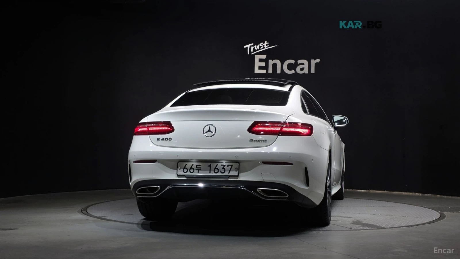 Mercedes-Benz E 400 4MATIC* DISTRONIC* 360* ПОДГРЕВ* ОБДУХВАНЕ* ХЕДЪП*, снимка 4 - Автомобили и джипове - 55818416